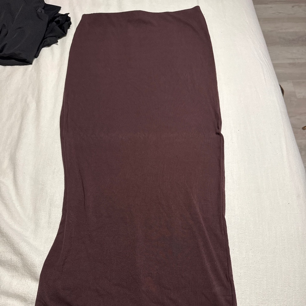 Brown bodycon skirt